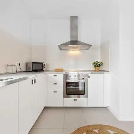Apartamento Elena Playa Honda Apartman *