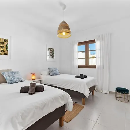 Apartamento Elena Playa Honda Апартаменты Плайя-Онда